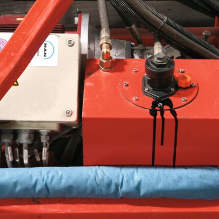 8799 Sorpčný had na oleje